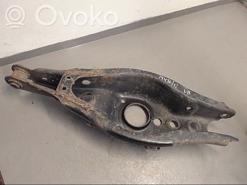 Lexus CT 200H Querlenker hinten 