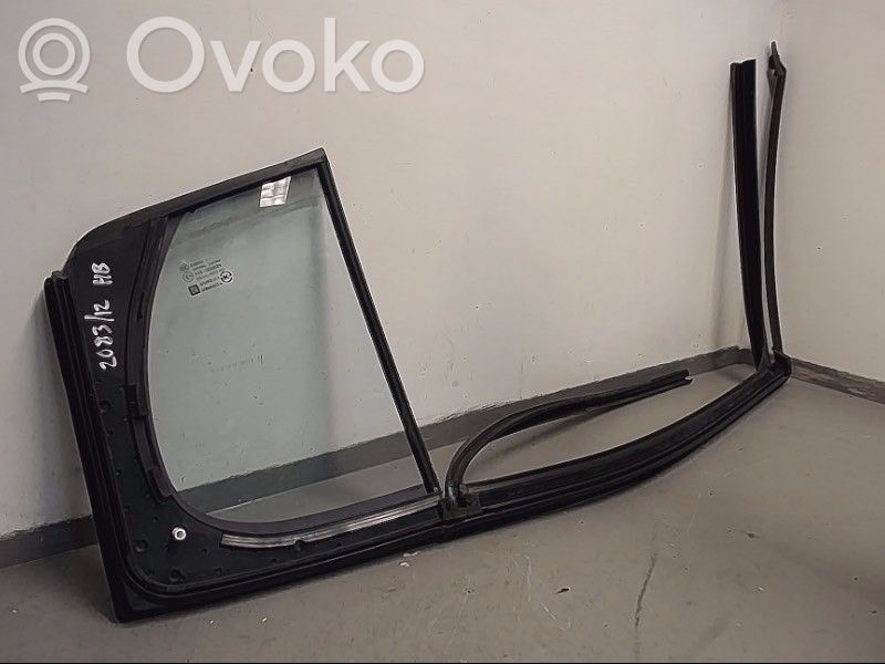 Chevrolet Cruze Ventanilla de ventilación de la puerta trasera 