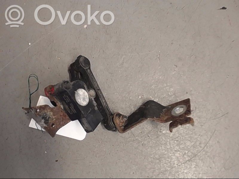 Ford Focus Headlight/headlamp level sensor 