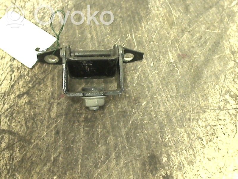 Tailgate/trunk/boot hinge   BBN962210E
