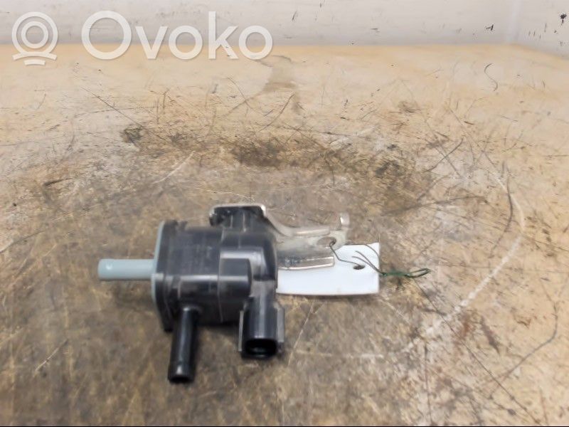 Toyota Auris E180 Válvula de vacío 