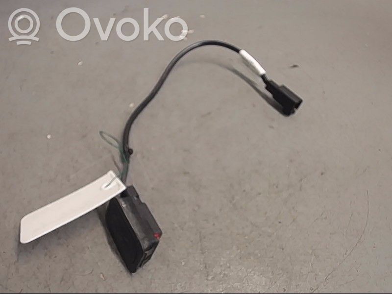 Fiat Freemont Tailgate/boot open switch button 