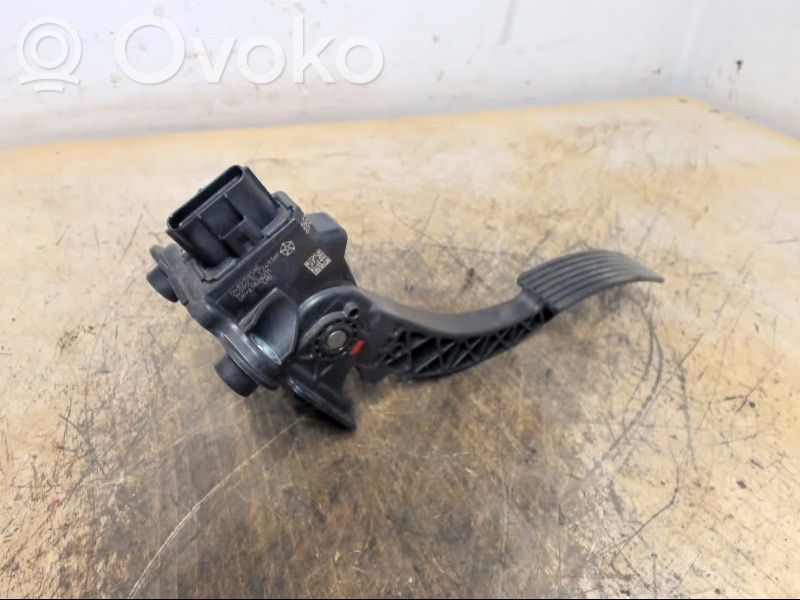 Fiat Freemont Accelerator throttle pedal 