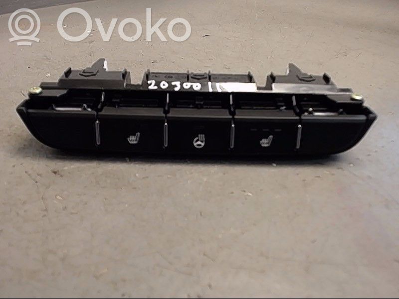 Seat heating switch   93315J7010,40B2011000J01K0003,93315J7010