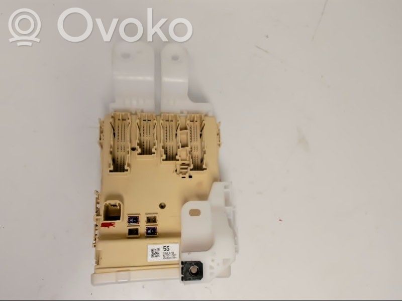Toyota Auris E180 Modul siguranțe 