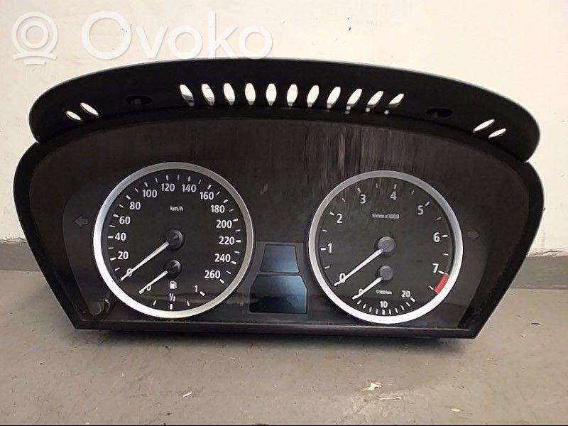 BMW 5 E60 E61 Speedometer (instrument cluster) 