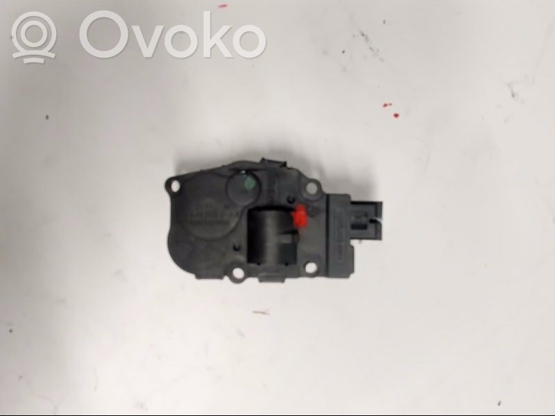BMW X1 E84 Motorino attuatore ricircolo aria dell’A/C 