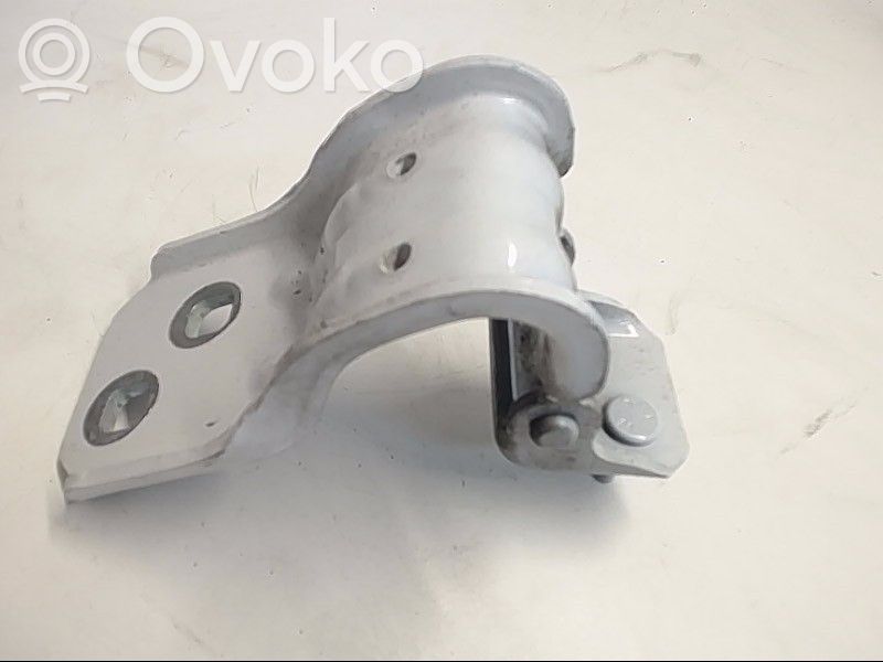 Tailgate/trunk/boot hinge   13247935