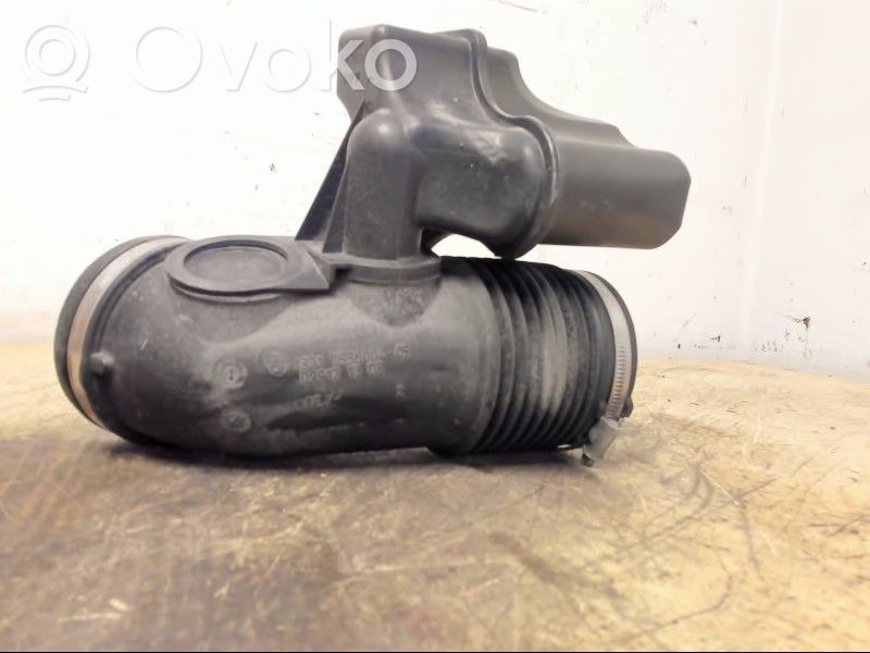 Air intake hose/pipe   13717536004,10991213,13717536004
