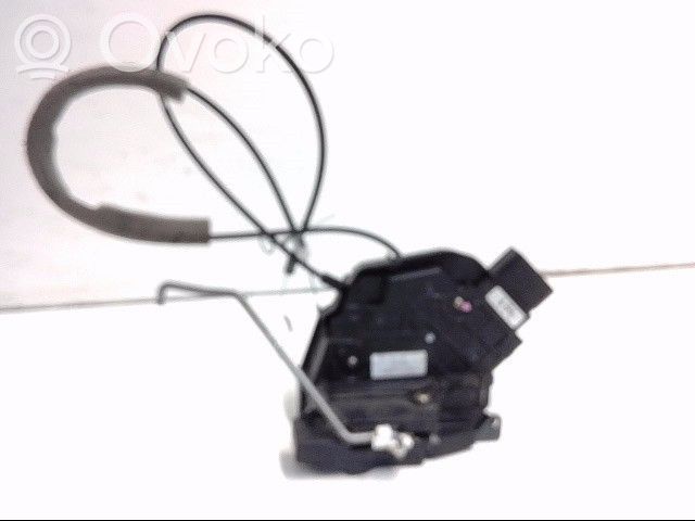 Mazda 3 I Front door lock 