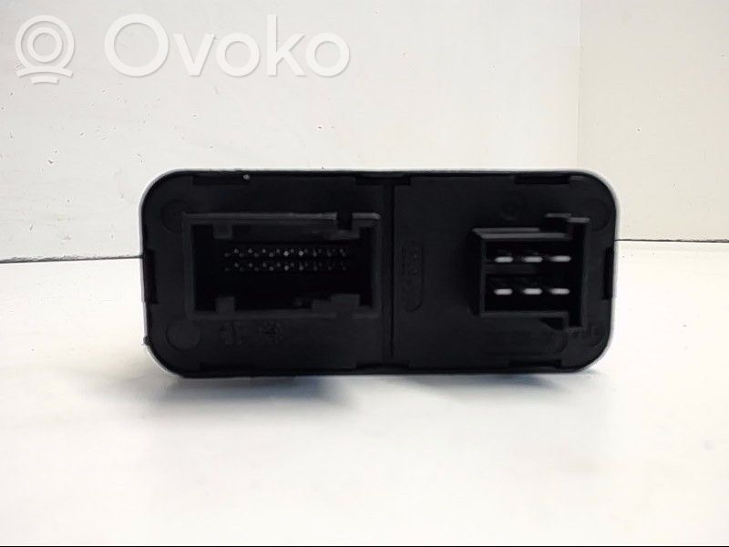 Opel Insignia A Light module LCM 