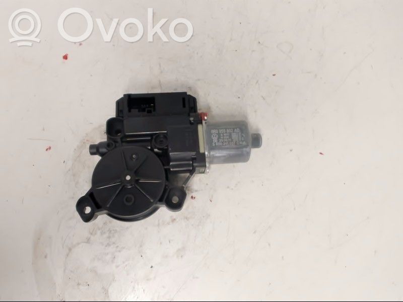 Volkswagen Polo V 6R Silnik regulatora szyby drzwi przednich 