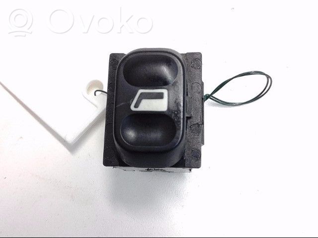 Citroen Berlingo Electric window control switch 