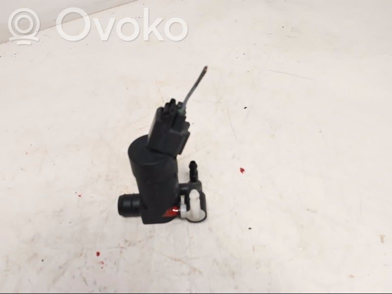 Ford Mondeo MK IV Pompa lavavetri parabrezza/vetro frontale 