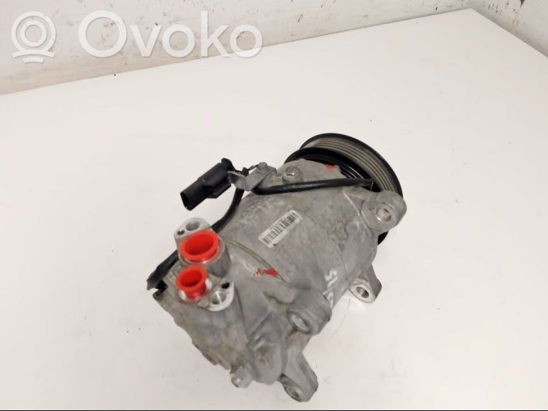 BMW 5 F10 F11 Compressore aria condizionata (A/C) (pompa) 