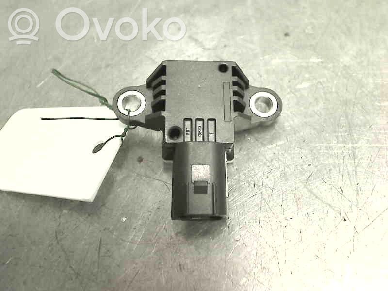 KIA Sorento Airbagsensor Crashsensor Drucksensor 
