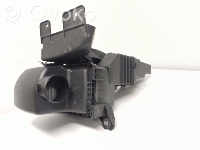 KIA Rio Air filter box 
