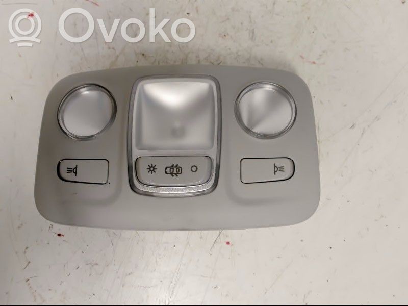 Toyota Proace Alte lămpi de interior 