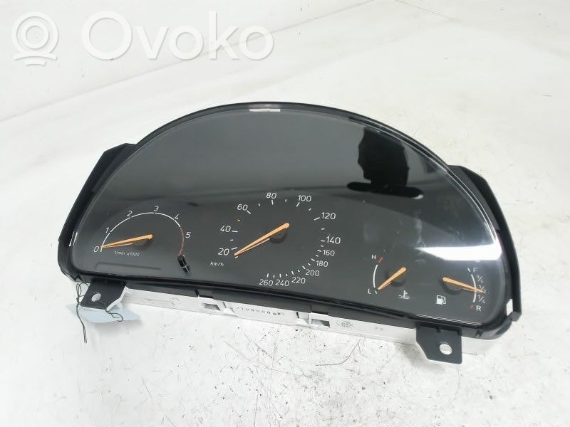Saab 9-5 Vitezometru (grup de instrumente) 