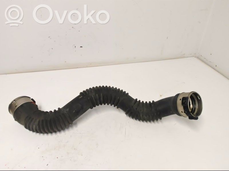 Mercedes-Benz A W176 Furtun/conductă intercooler