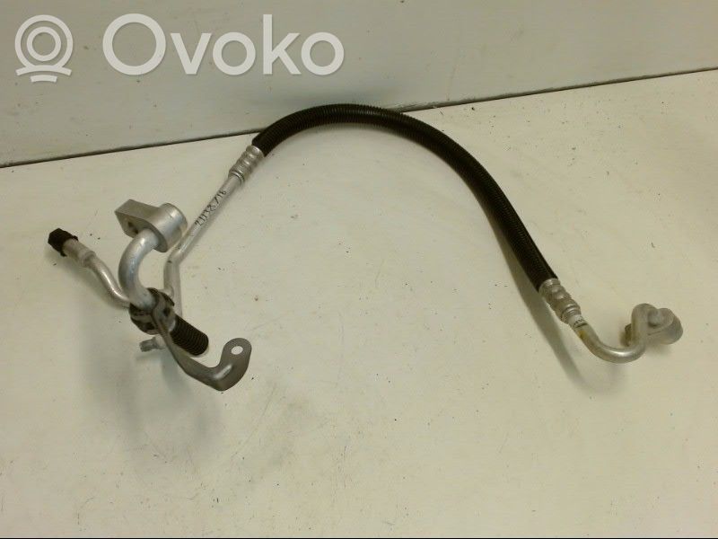 Ford Mondeo MK V Ilmastointilaitteen putki (A/C) 