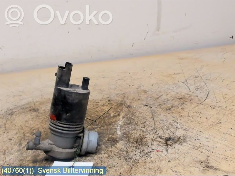 Opel Vivaro Windscreen/windshield washer pump 