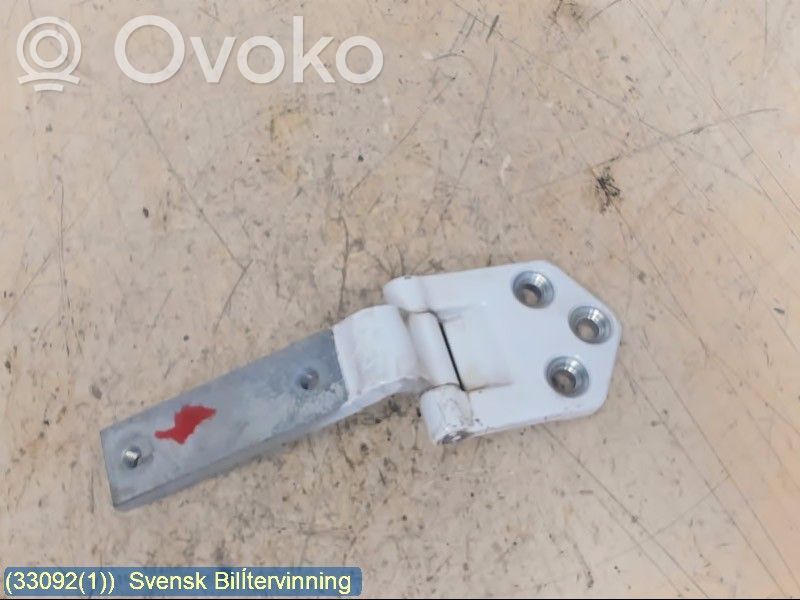 Volkswagen Caddy Rear door lower hinge 