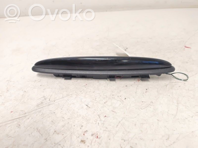Mercedes-Benz C W205 Monitor/display/piccolo schermo