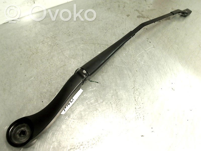 Ford Transit Custom Front wiper blade arm 