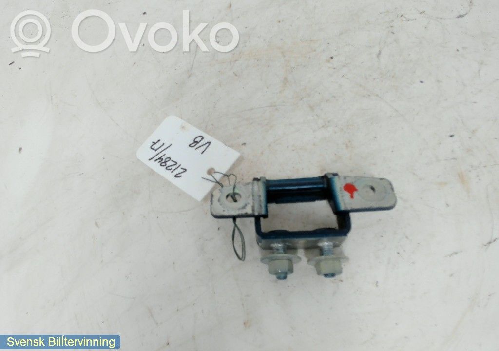 Tailgate/trunk/boot hinge   797702L200