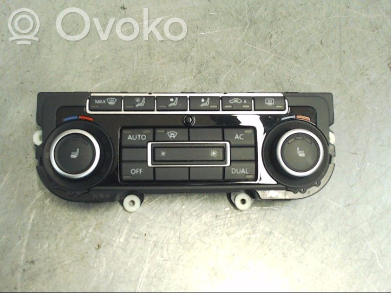 Volkswagen PASSAT B7 Panel klimatyzacji 