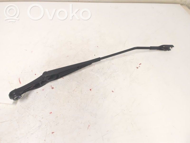 Brazo del limpiaparabrisas delantero   8K1955407A