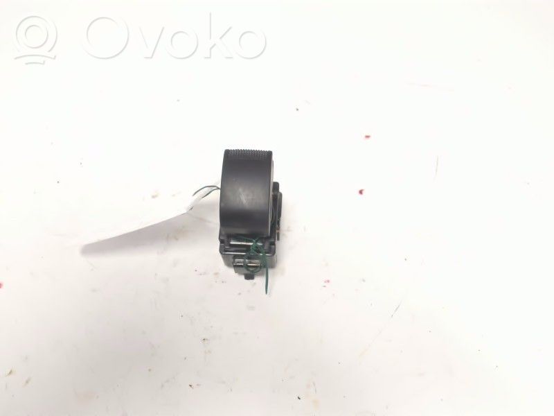 Isuzu D-Max Electric window control switch 