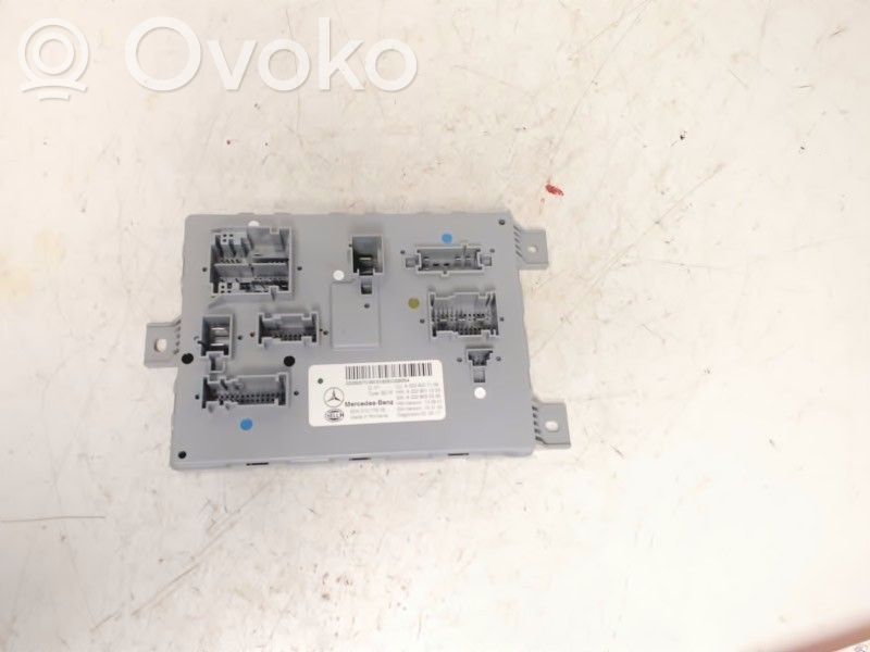 Mercedes-Benz C W205 Modul confort