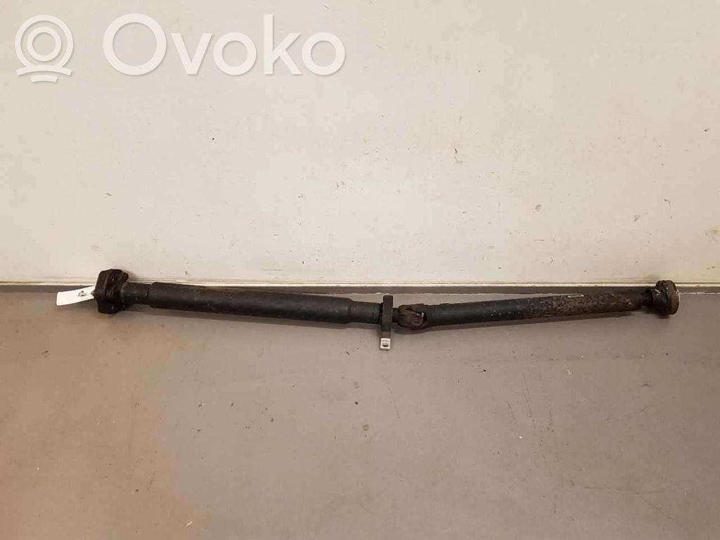BMW 5 E60 E61 Kardanas komplekte 