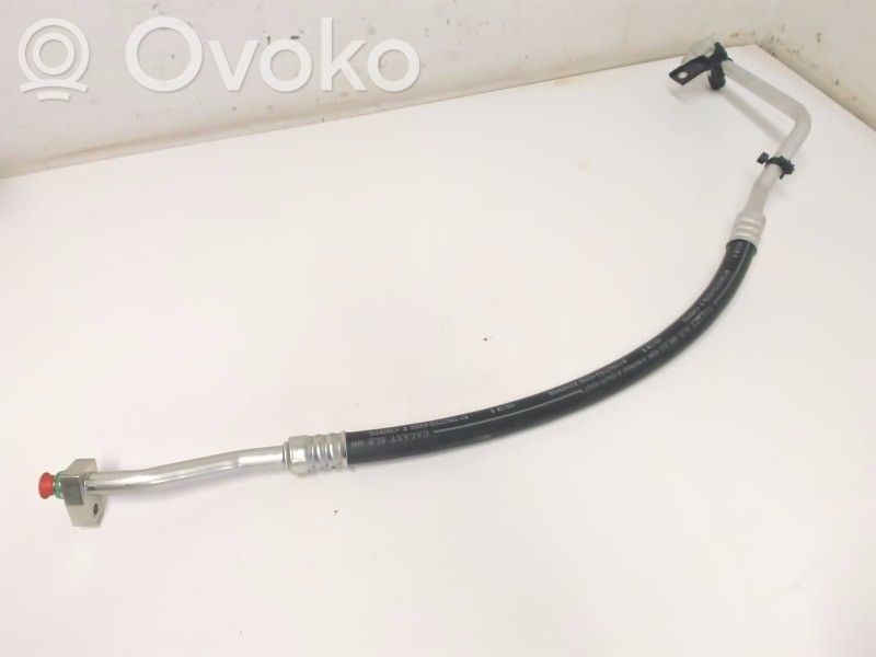 Ilmastointilaitteen putki (A/C)   5801595264,5801595264