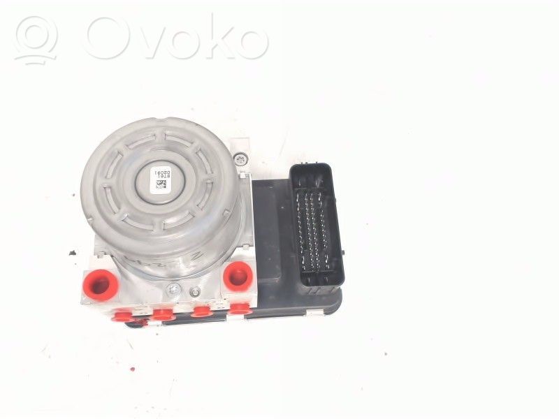 Volvo V90 Cross Country ABS Blokas 