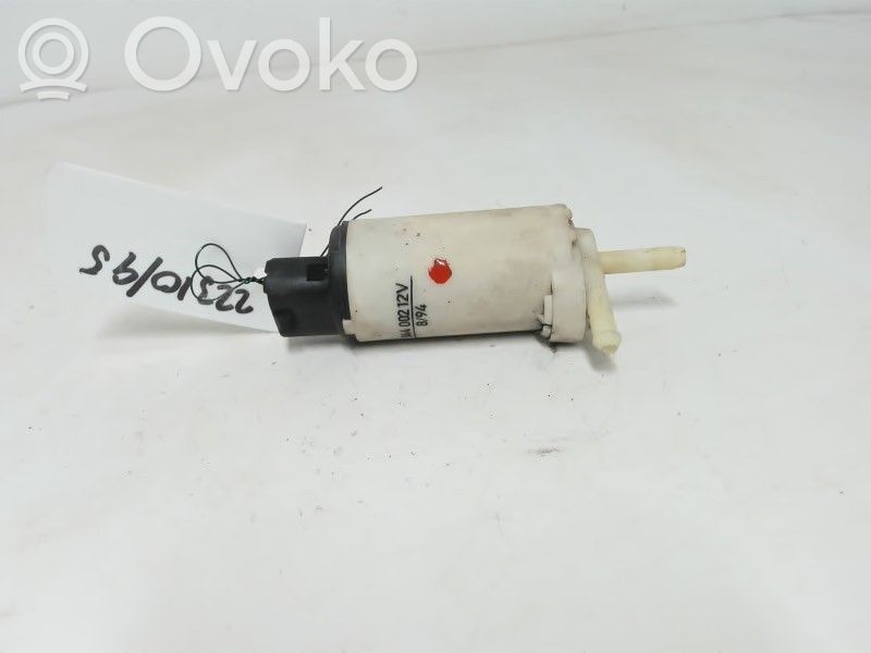 Volvo 940 Windscreen/windshield washer pump 