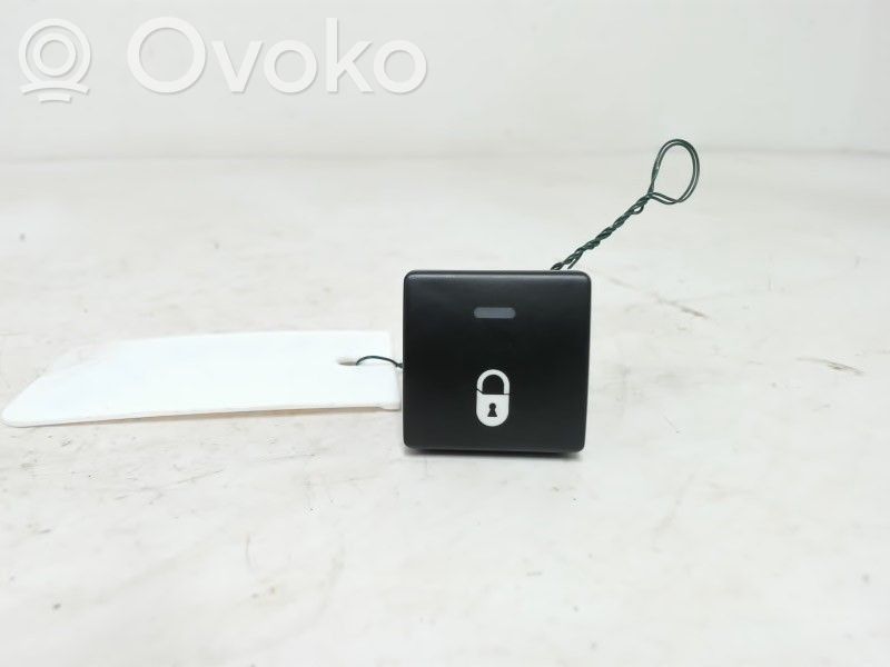 Peugeot Partner Central locking switch button 