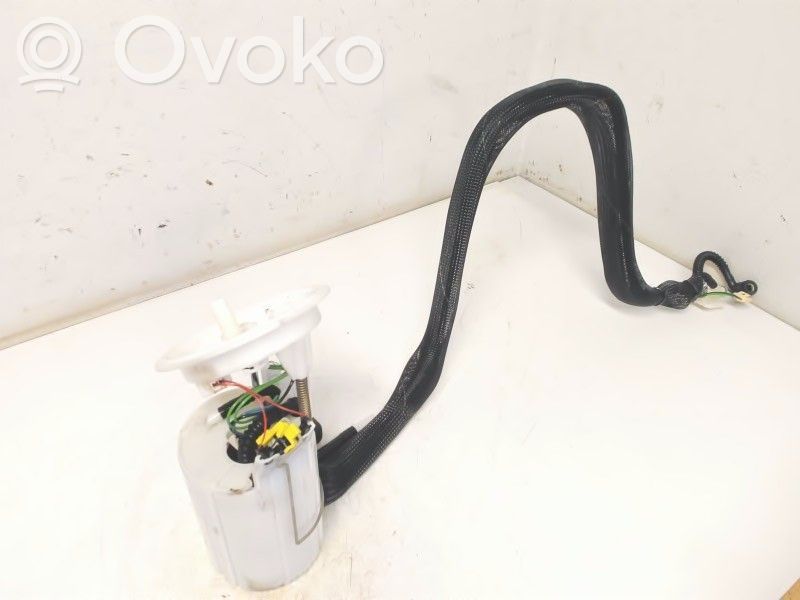 BMW 5 E60 E61 Fuel injection high pressure pump 