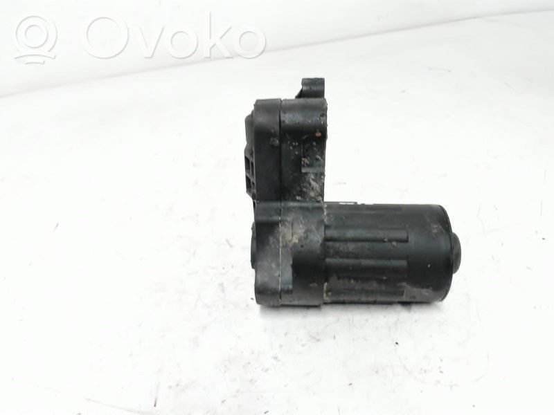 Volkswagen Golf VII Motore del freno a mano/freno di stazionamento