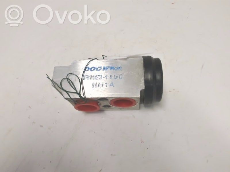 KIA Stonic Ilmastointilaitteen laajennusventtiili (A/C) 
