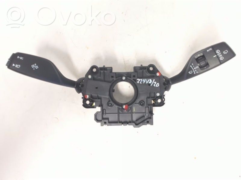 BMW X3 G01 Bloc semnalizator și ștergător parbriz 