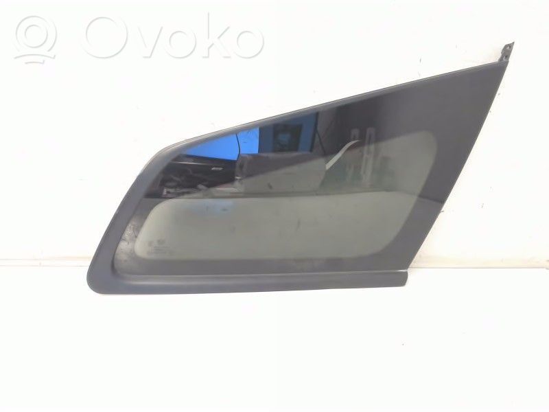 KIA Optima Vidrio lateral trasero 