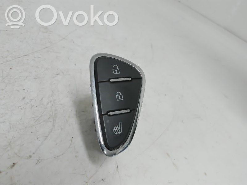 Opel Corsa E Central locking switch button 
