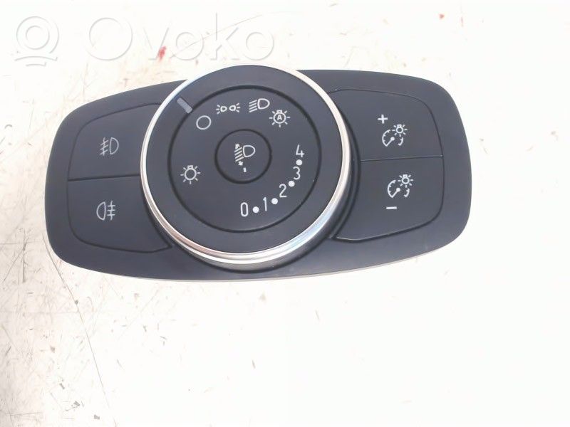 Interruptor de luz   2347450,10142995,JK2T13D061AA