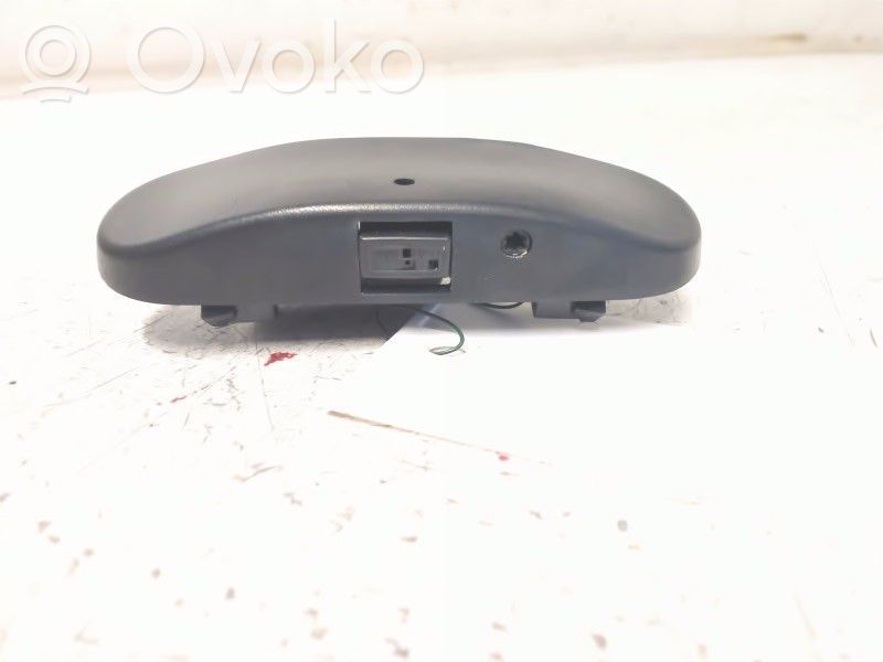 Audi e-tron Windshield washer spray nozzle 