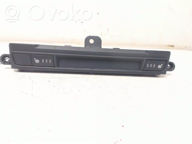 Mazda CX-3 Seat heating switch 