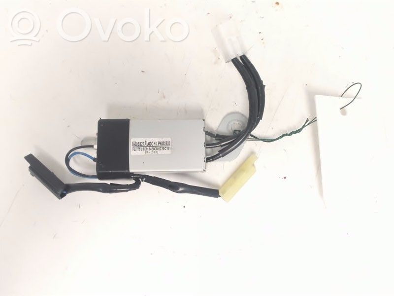 Subaru Outback (BS) Pystyantennivahvistin 