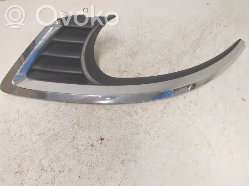 Saab 9-5 Under headlight/headlamp trim 